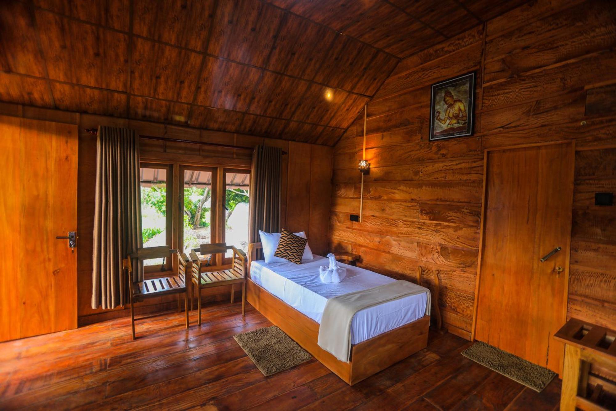 Lion Wood Treehouse Villa Talkote Dış mekan fotoğraf