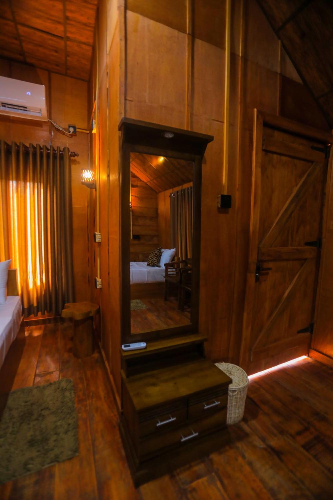 Lion Wood Treehouse Villa Talkote Dış mekan fotoğraf