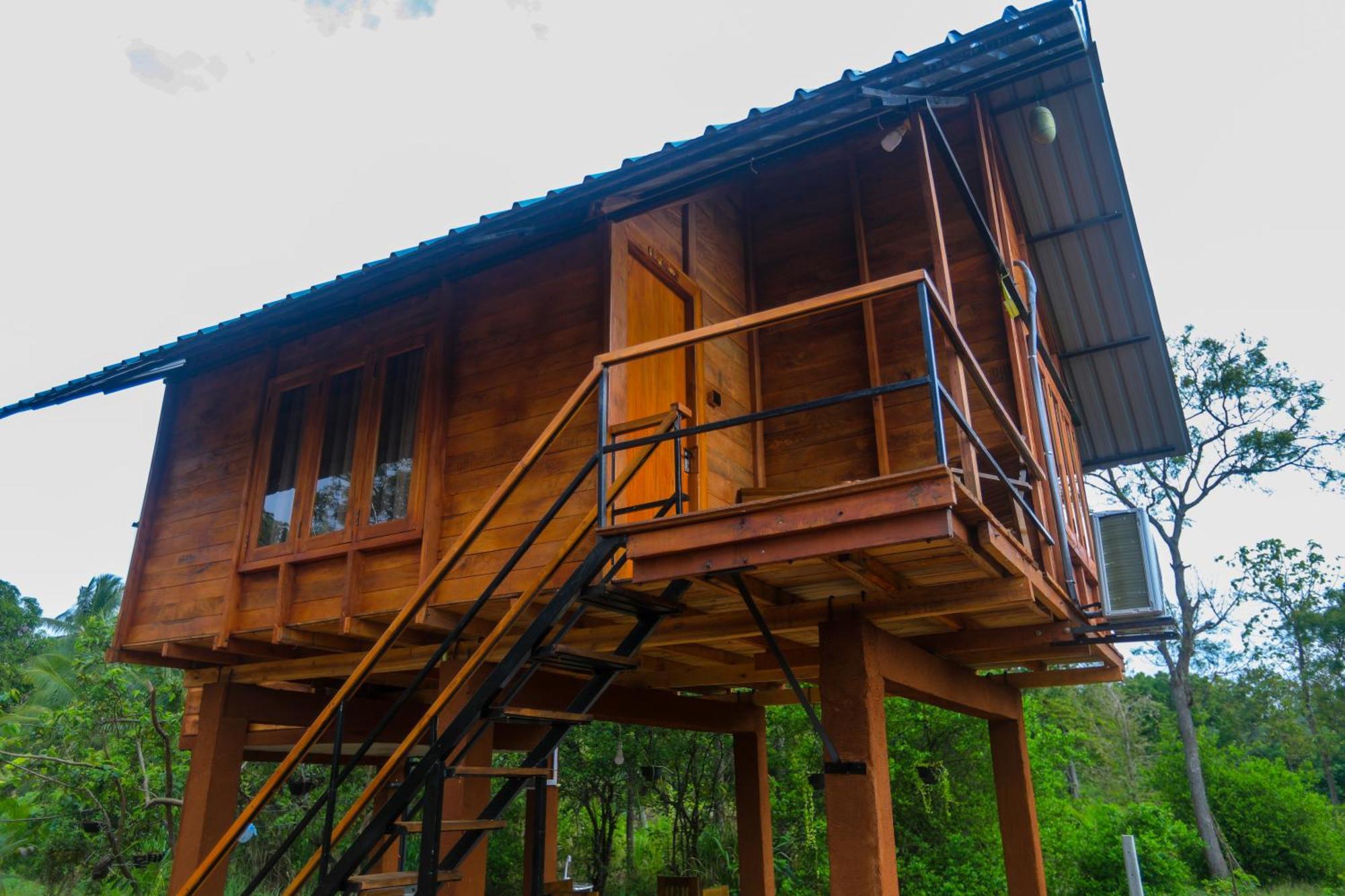 Lion Wood Treehouse Villa Talkote Dış mekan fotoğraf