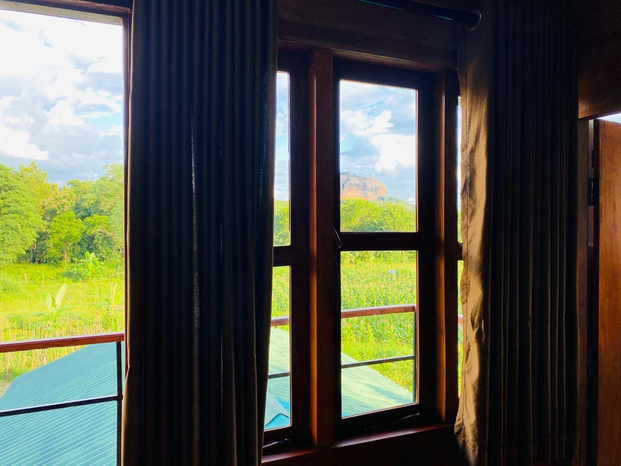 Lion Wood Treehouse Villa Talkote Dış mekan fotoğraf